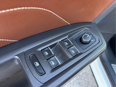 Used 2022 Volkswagen Atlas SE FWD image 23