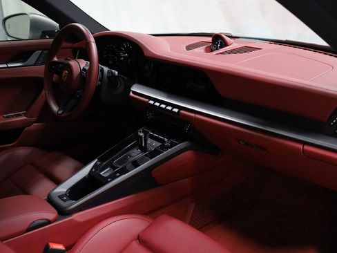 Certified 2024 Porsche 911 Carrera 4S AWD/4WD image 6