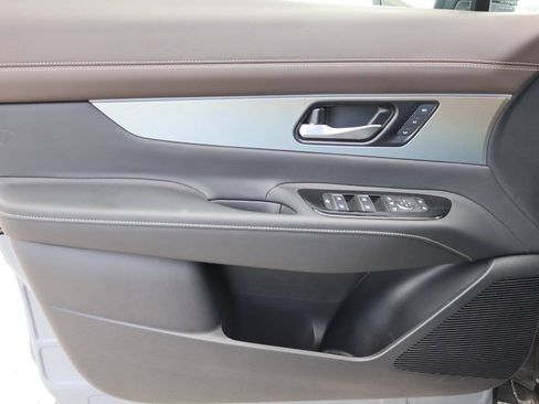 Used 2025 Nissan Murano Platinum w/ Cargo Package AWD/4WD image 12