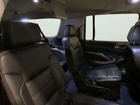 Used 2020 GMC Yukon XL Denali w/ Denali Ultimate Package AWD/4WD image 29