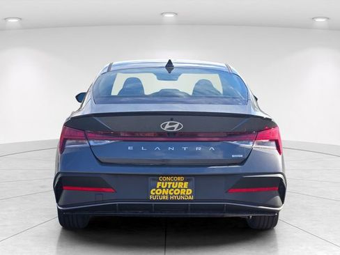 New 2026 Hyundai Elantra Sport FWD image 4