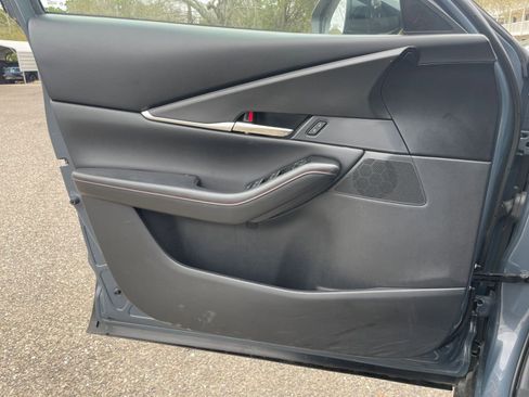 Used 2025 MAZDA CX-30 AWD 2.5 S w/ Preferred Package image 18