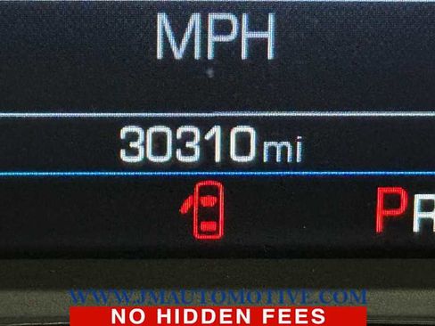 Used 2023 Chevrolet Camaro LT w/ RS Package image 22