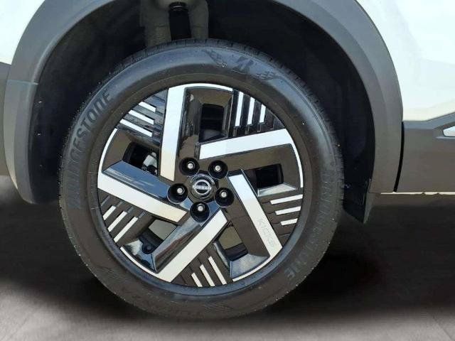 Certified 2026 Nissan Kicks SV FWD image 20