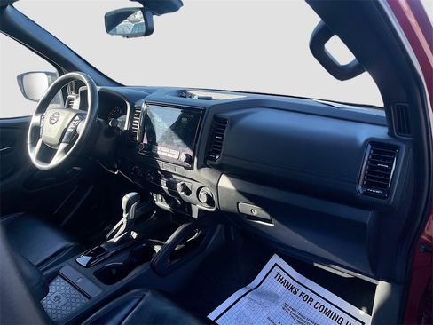 Used 2022 Nissan Frontier PRO-4X w/ Pro-4X Premium Package image 30