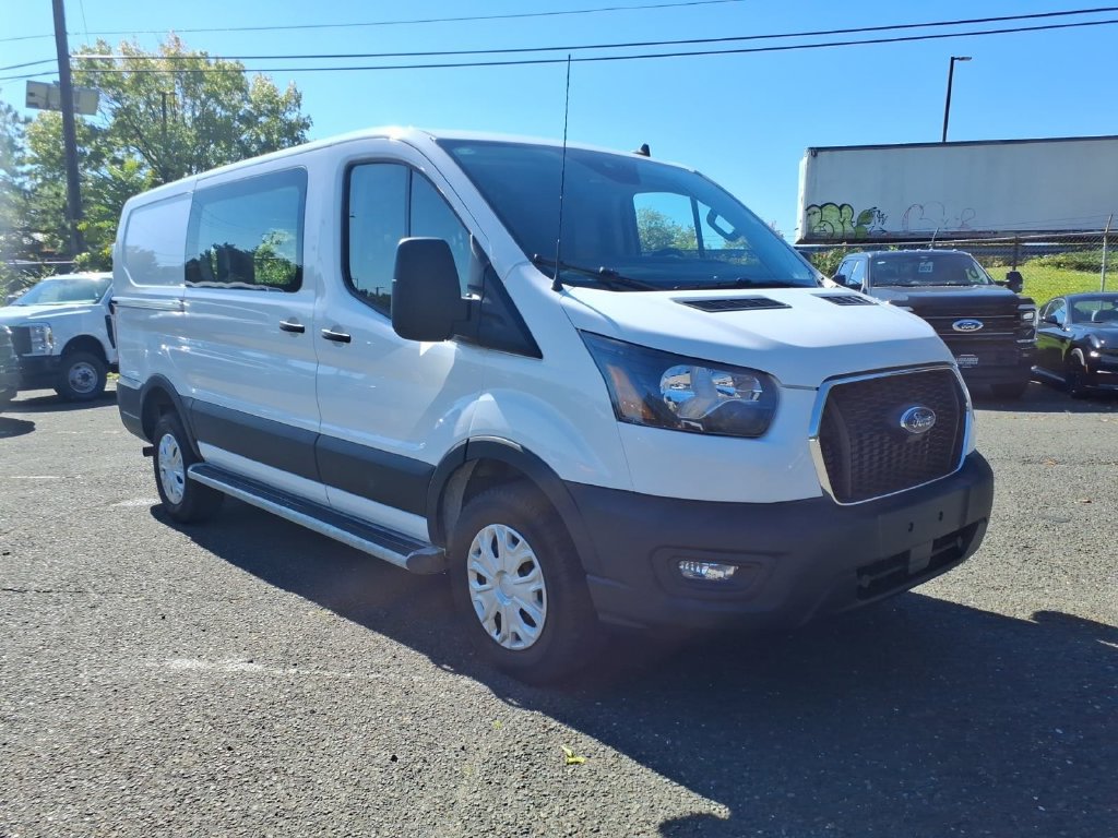 Used 2025 Ford Transit 250 Low Roof w/ Exterior Upgrade Package RWD image 1
