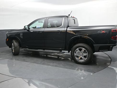 New 2025 Ford Ranger Lariat w/ Chrome Accent Package AWD/4WD image 32
