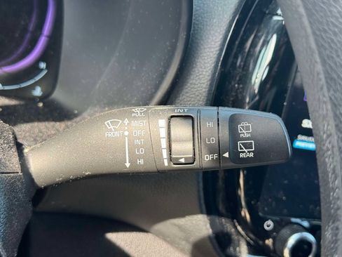 Used 2023 Kia Soul S FWD image 22