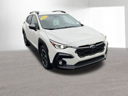 Used 2024 Subaru Crosstrek 2.5i Limited image 3