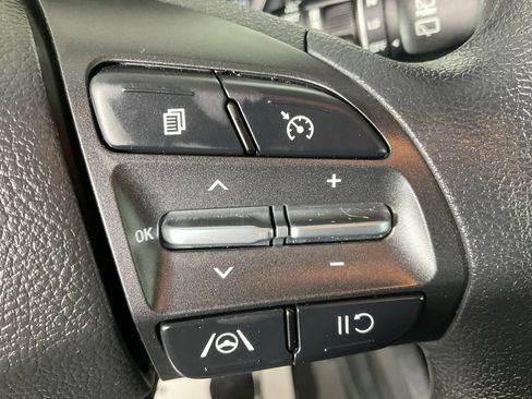 Used 2023 Hyundai Kona SEL image 18