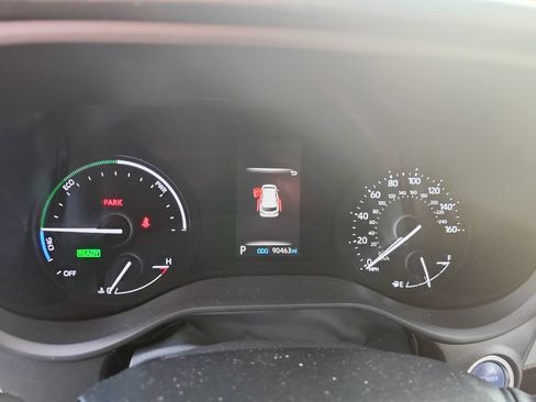 Used 2021 Toyota Sienna XLE AWD/4WD image 8