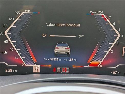 Used 2023 BMW X7 xDrive40i w/ M Sport Package image 11