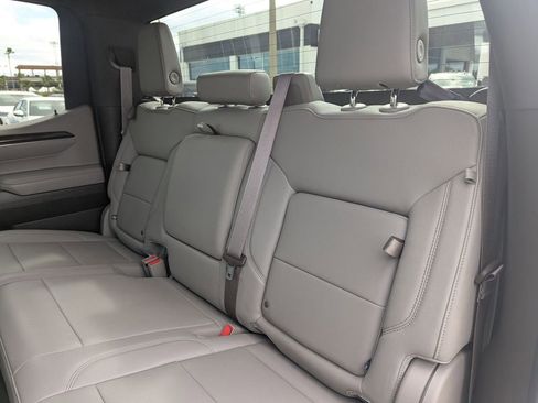 Certified 2023 GMC Sierra 1500 SLT w/ SLT Convenience Package image 14