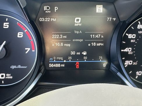 Used 2023 Alfa Romeo Stelvio Veloce AWD/4WD image 15