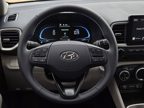 New 2026 Hyundai Venue SEL FWD image 23