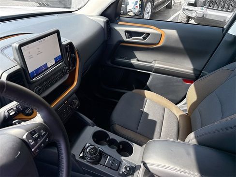 Used 2023 Ford Bronco Sport Badlands image 26