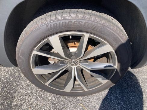 Used 2026 Volkswagen Atlas SEL Premium R-Line AWD/4WD image 7