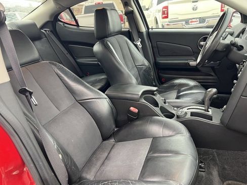 Used 2006 Pontiac Grand Prix GXP w/ Sun And Sound Package image 33