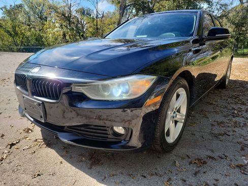 Used 2015 BMW 320i xDrive Sedan image 3