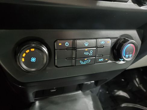 Used 2019 Ford F150 XL w/ Equipment Group 101A Mid RWD image 34