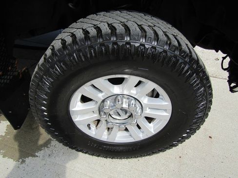 Used 2019 Ford F350 XLT w/ XLT Value Package AWD/4WD image 17