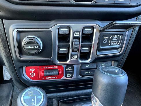 Used 2020 Jeep Gladiator Rubicon image 33