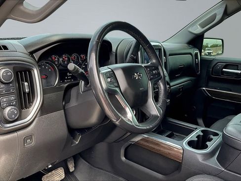 Used 2021 Chevrolet Silverado 1500 LT Trail Boss w/ Bed Protection Package AWD/4WD image 19