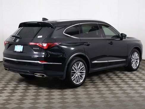 Used 2023 Acura MDX SH-AWD w/ Advance Package image 16