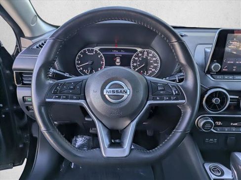 Used 2021 Nissan Sentra SV image 13