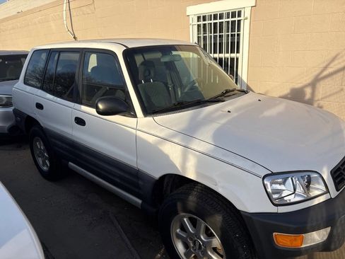 Used 1998 Toyota RAV4 4WD 4-Door image 1