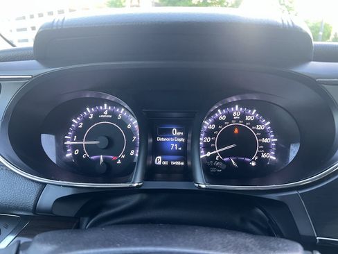 Used 2015 Toyota Avalon XLE FWD image 18
