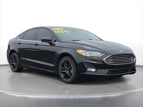 Used 2020 Ford Fusion SE w/ Equipment Group 151A image 1