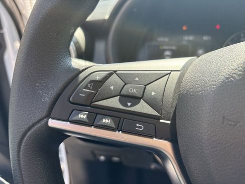 Used 2024 Nissan Kicks SV image 23