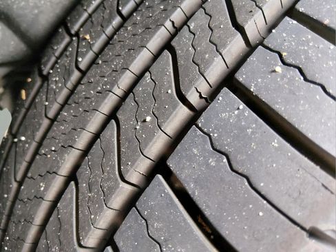 Used 2017 Honda HR-V LX image 9