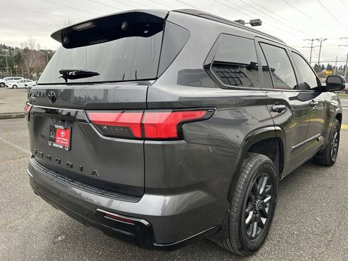 Certified 2024 Toyota Sequoia Platinum image 5