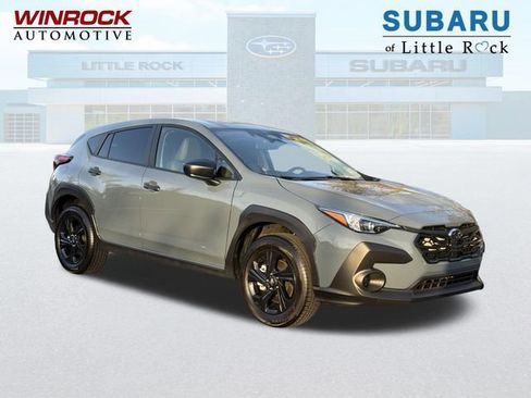 Used 2025 Subaru Crosstrek 2.0i image 1