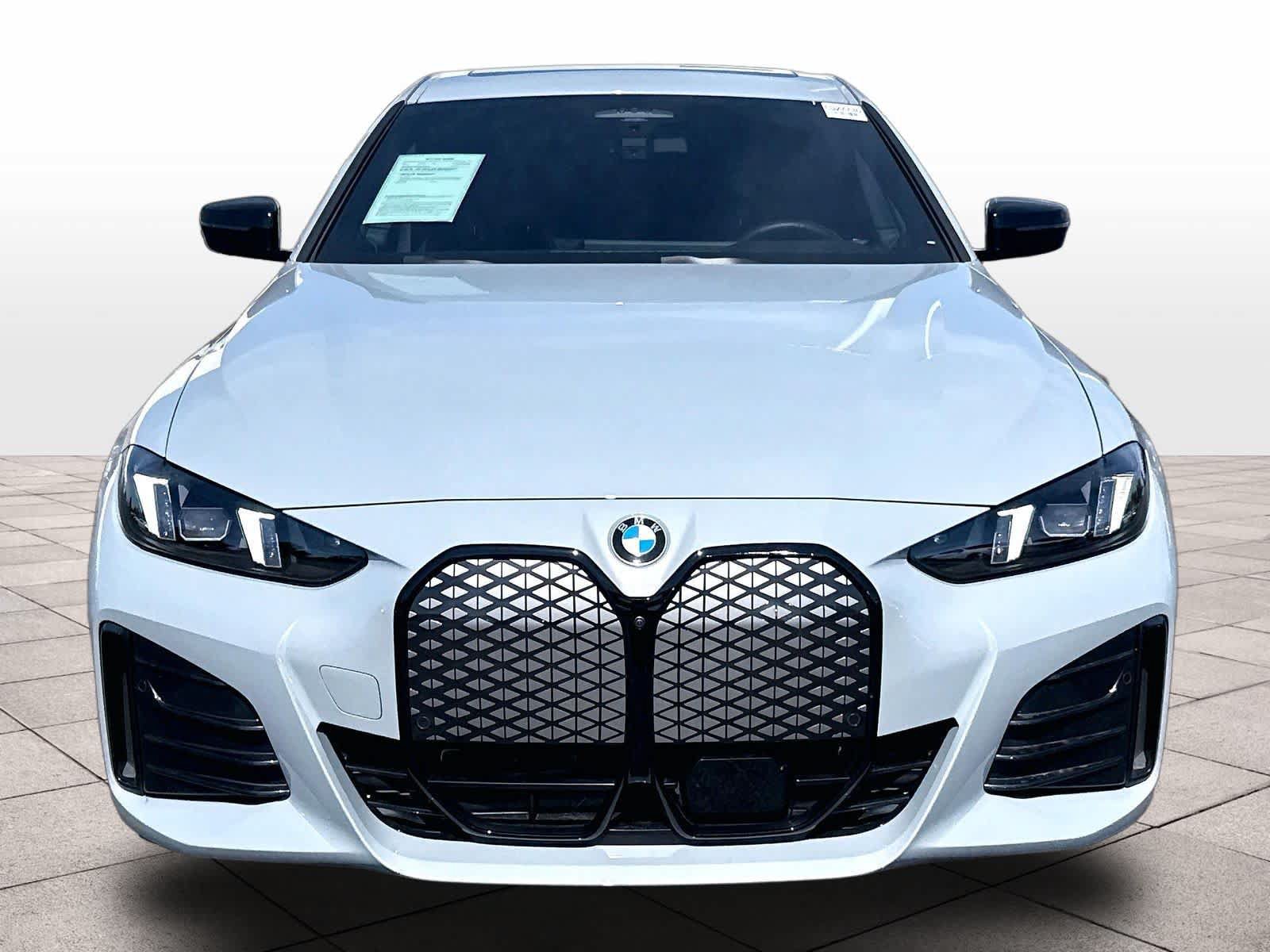 Used 2026 BMW i4 xDrive40i w/ M Sport Package AWD/4WD image 2