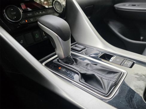 Used 2022 Mitsubishi Eclipse Cross SEL image 26