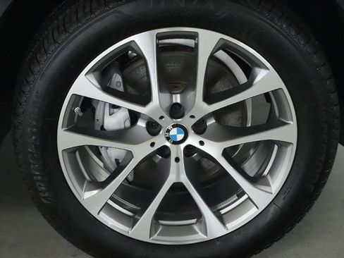 Certified 2024 BMW X5 xDrive40i w/ Parking Assistance Package image 10