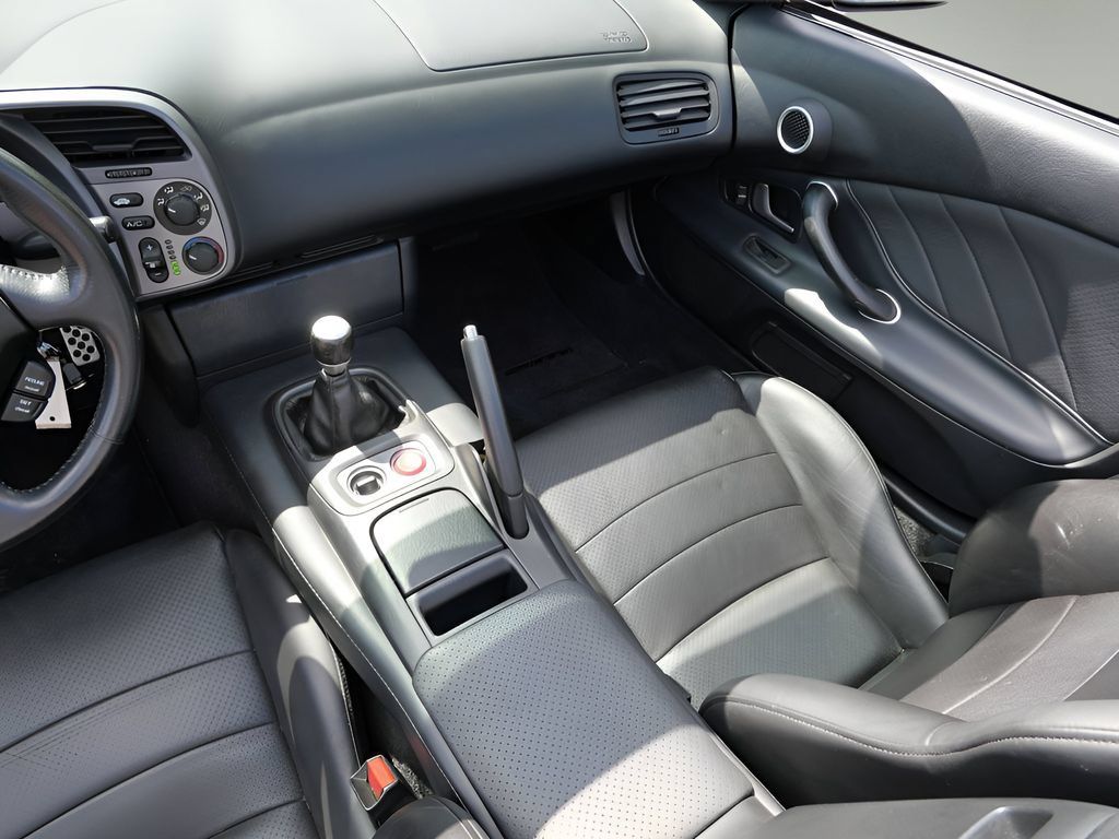 Used 2003 Honda S2000 image 13