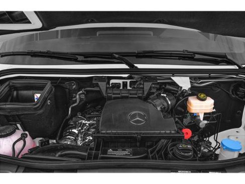 Used 2023 Mercedes-Benz Sprinter 2500 image 11