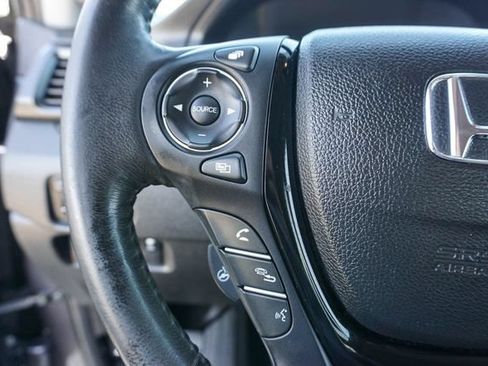Used 2020 Honda Ridgeline RTL-E image 25