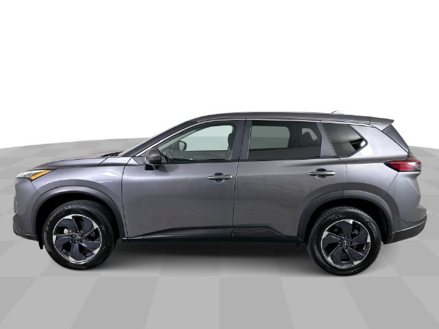 Used 2024 Nissan Rogue SV AWD/4WD image 5