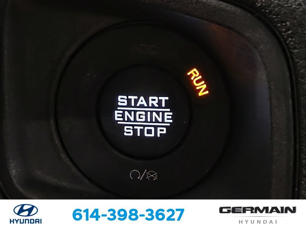 Used 2024 Jeep Wrangler Sport AWD/4WD image 32