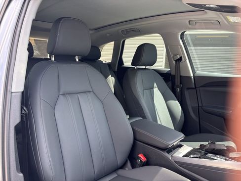 New 2025 Audi Q5 Premium AWD/4WD image 16