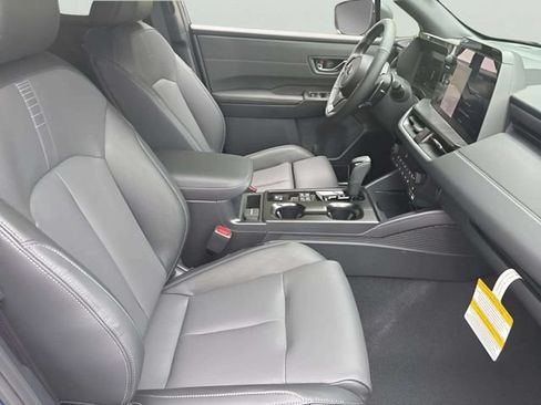 New 2026 Subaru Outback Touring AWD/4WD image 10