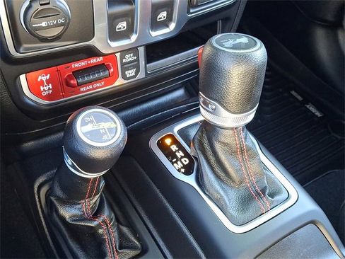 Used 2021 Jeep Wrangler Rubicon image 14