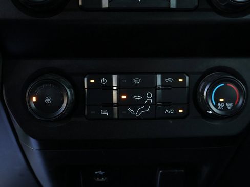 Used 2020 Ford F250 XL w/ Power Equipment Group image 30