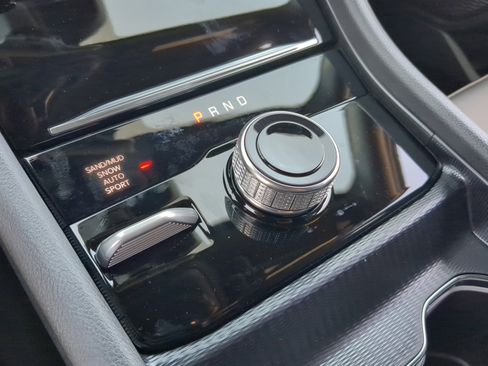 New 2025 Jeep Grand Cherokee Limited image 31