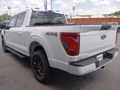 New 2026 Ford F150 XLT w/ XLT Black Appearance Package AWD/4WD image 5